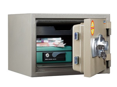 Сейф &laquo;VALBERG FRS-30 CL&raquo;